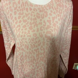 Calvin Klein Women's Pink Leopard Print Top